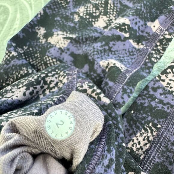 Womens Lululemon Align Pant II - Picture 6 of 6